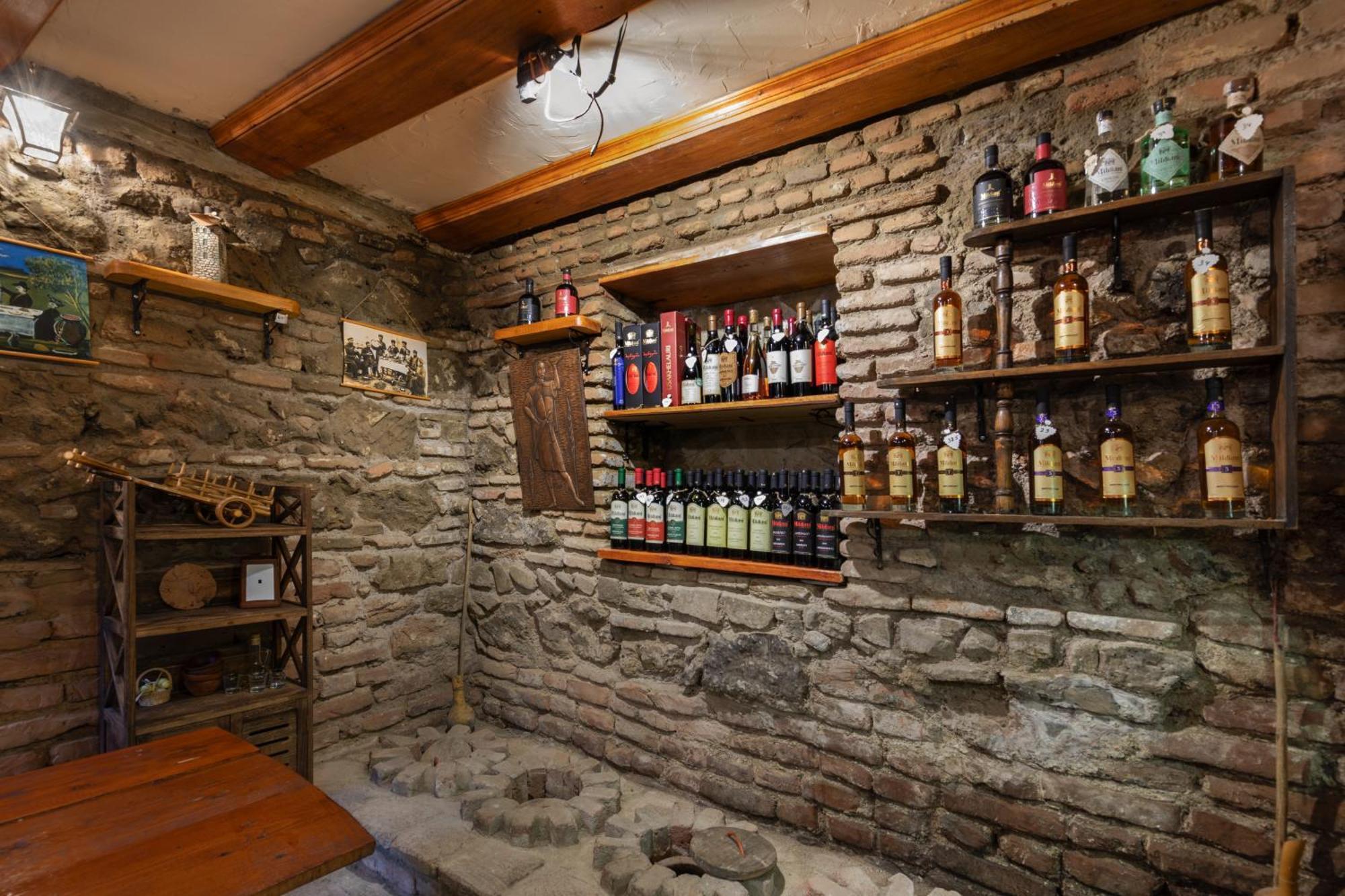 Apartments With Wine Cellar In Old Τυφλίδα Εξωτερικό φωτογραφία